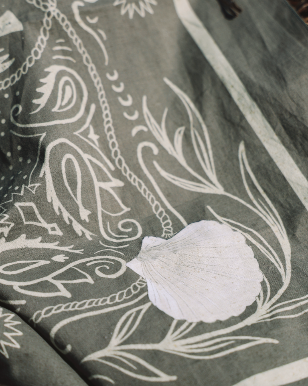 bandana vintage kaihana - kaki Version motif blanc