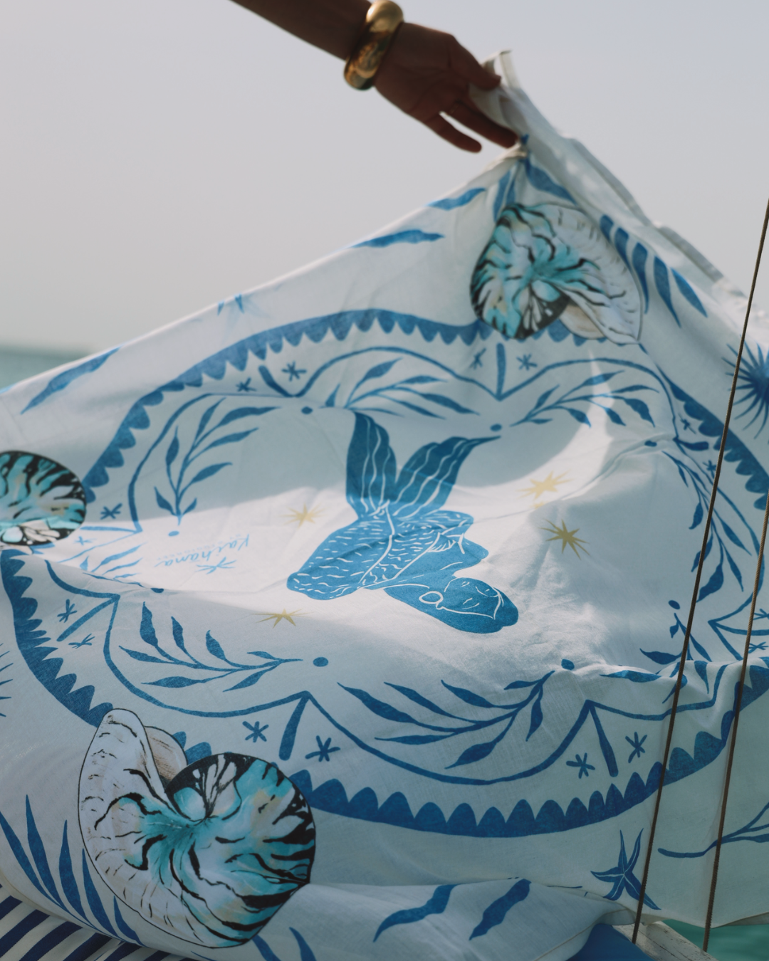 Pareo bleu et blanc kaihana